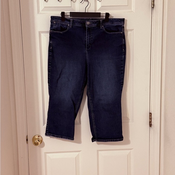 Christopher & Banks Dark Indigo crop  Jeans - Picture 1 of 4